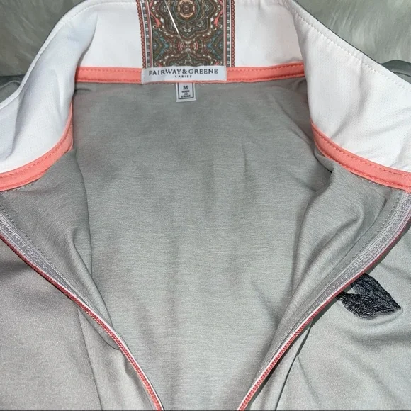 Women’s FAIRWAY & GREENE 1/4 Zip Golf Shirt - Size M - Picture 3 of 6